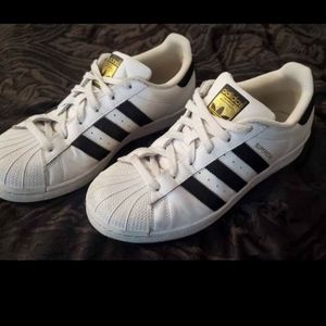Adidas super stars